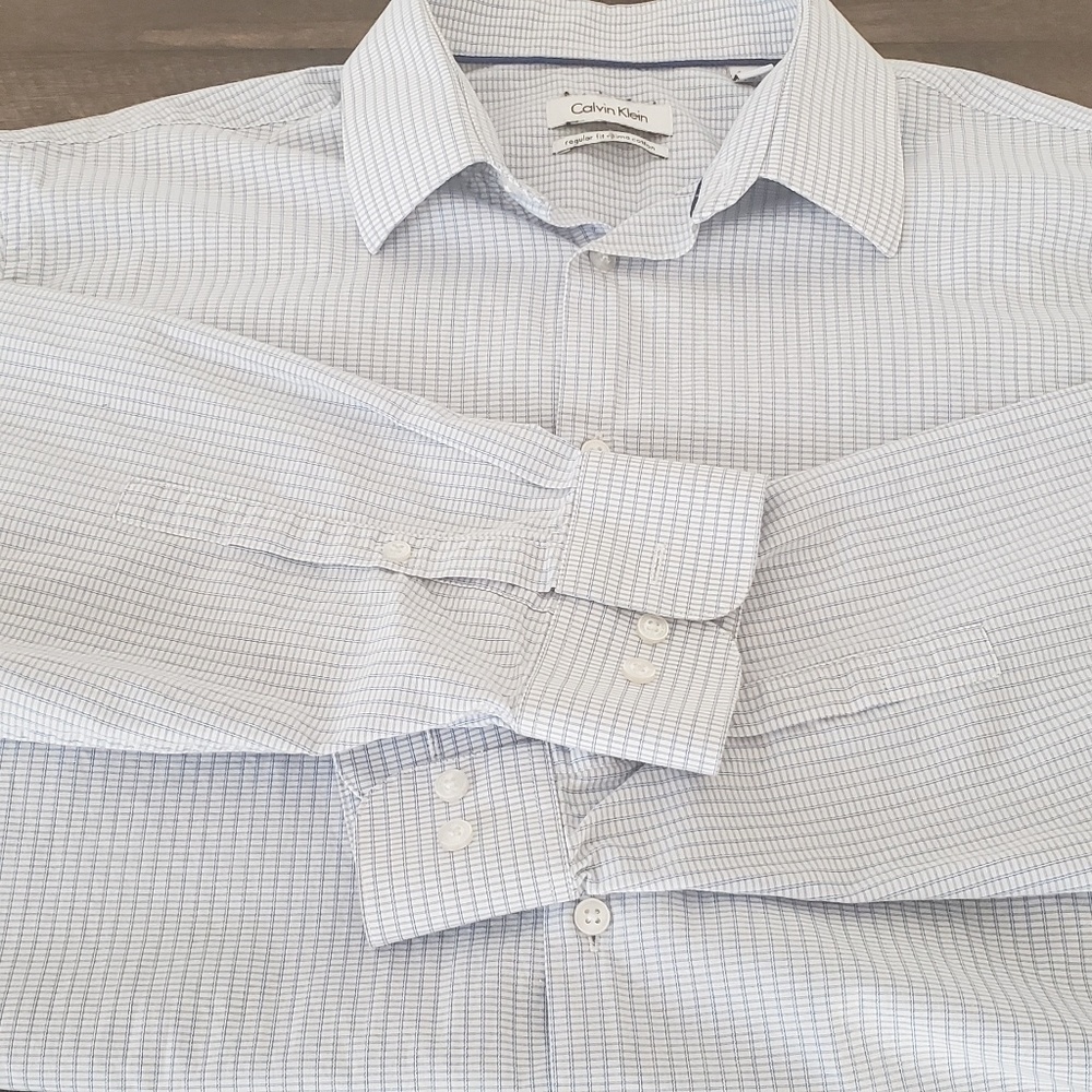 Calvin Klein 16.5 neck 36 37 size